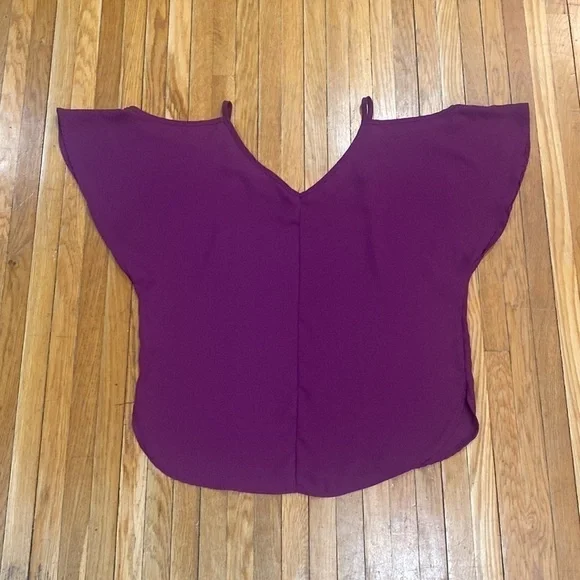 Cold Shoulder Top Purple - Picture 10 of 10